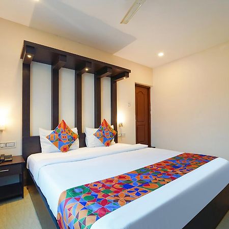 Zion Plaza Hotel Nedumbassery Exterior photo